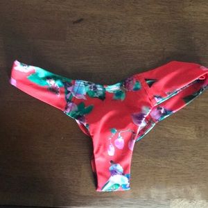 Montce swimsuit bottoms. NWOT